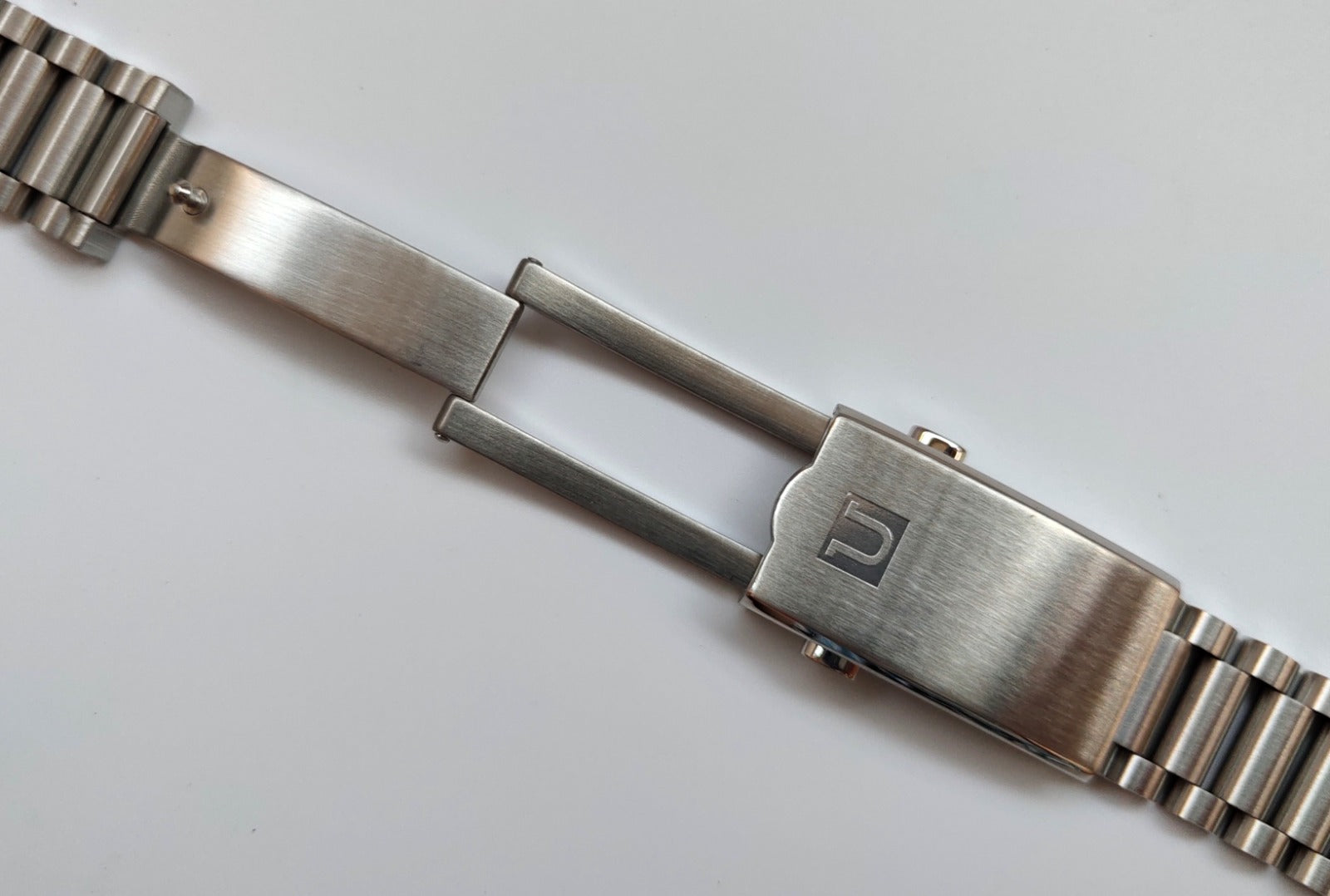 Brushed stainless steel watch bracelet with solid end links and deployant clasp for Omega Speedmaster 20mm