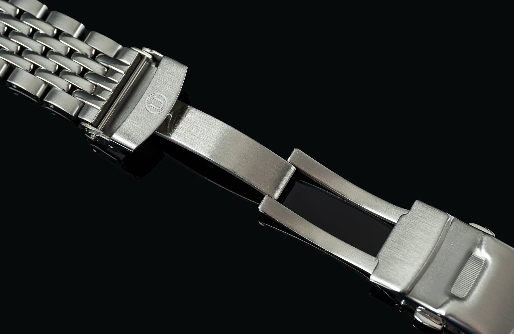 Stainless steel beads of rice watch bracelet with solid end links and adjustable clasp for Seiko Speedtimer SSC81x