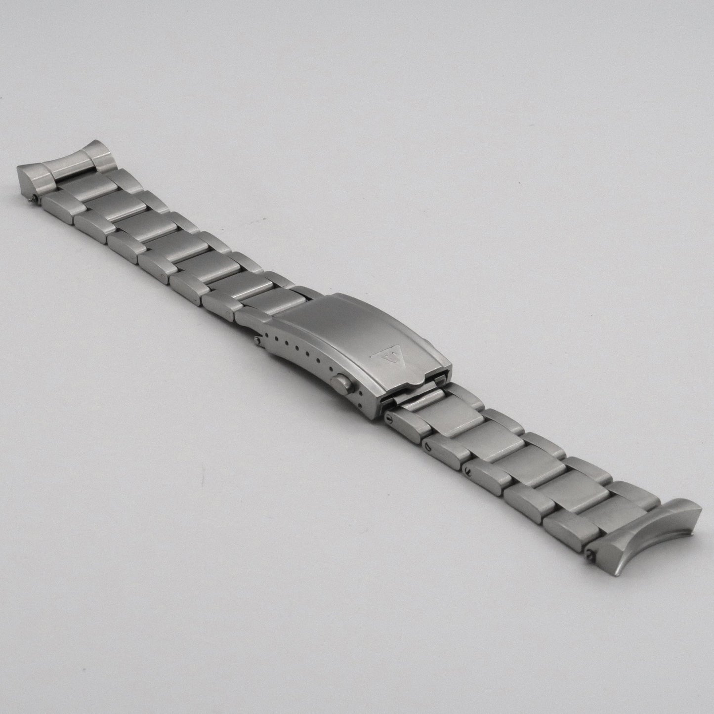 Stainless steel watch bracelet with solid link design and deployant clasp for Tudor Black Bay Pro timepiece