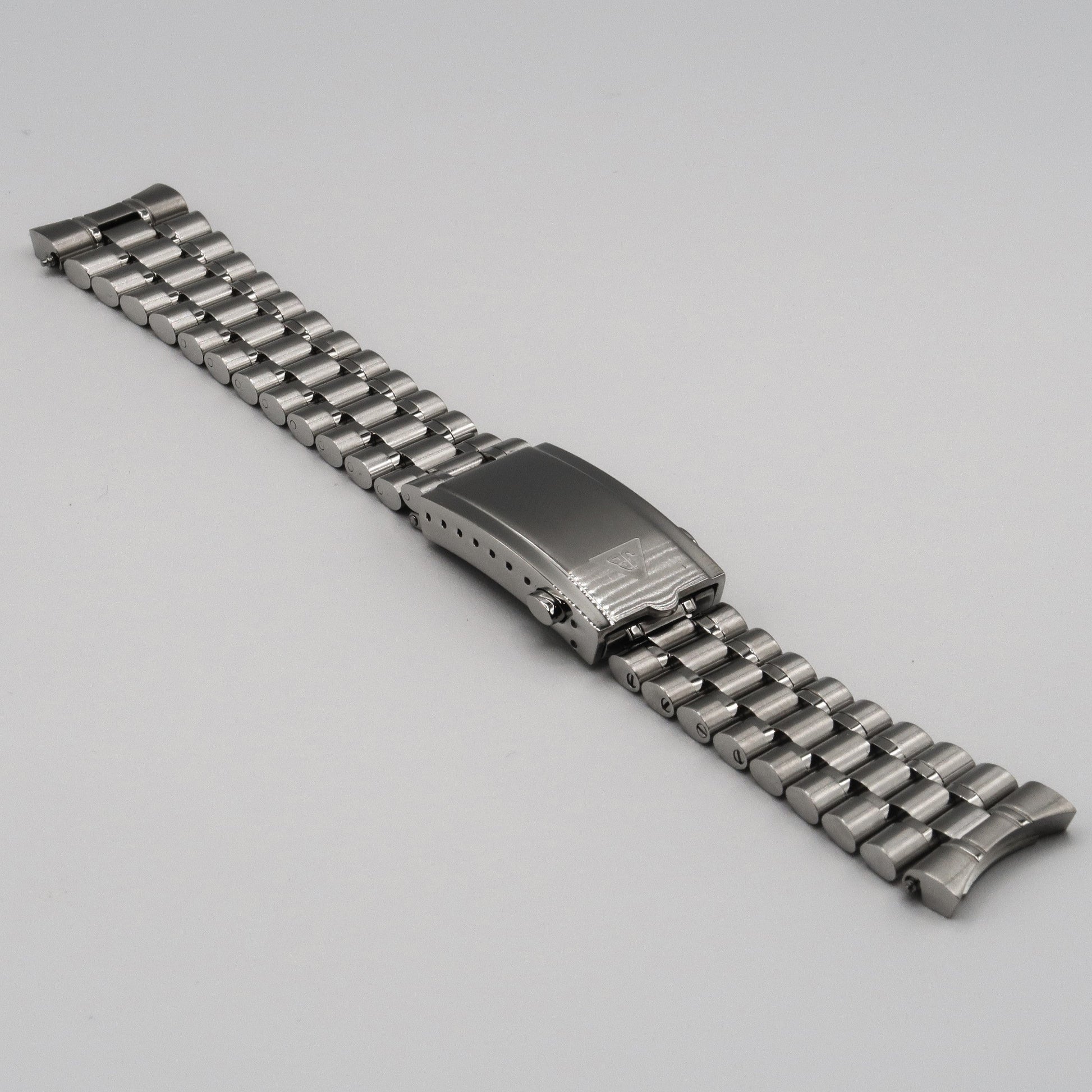 Stainless steel bullet bracelet for IWC Mark XX watch with polished metal links and deployment clasp