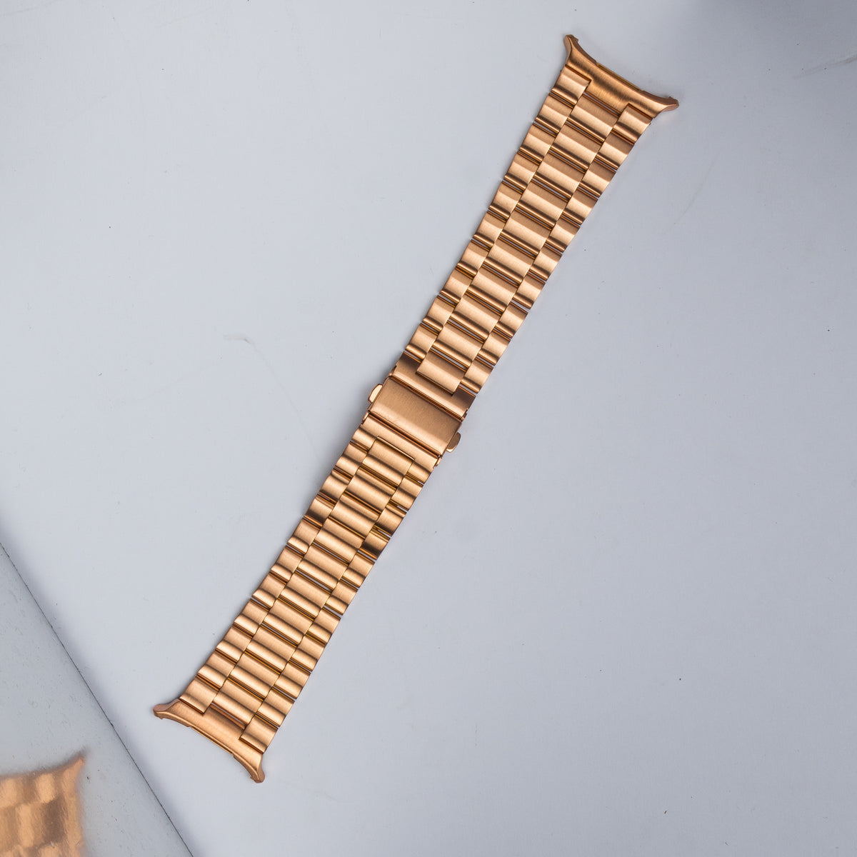 Rose gold stainless steel bracelet band for smartwatch with metal links and adjustable clasp