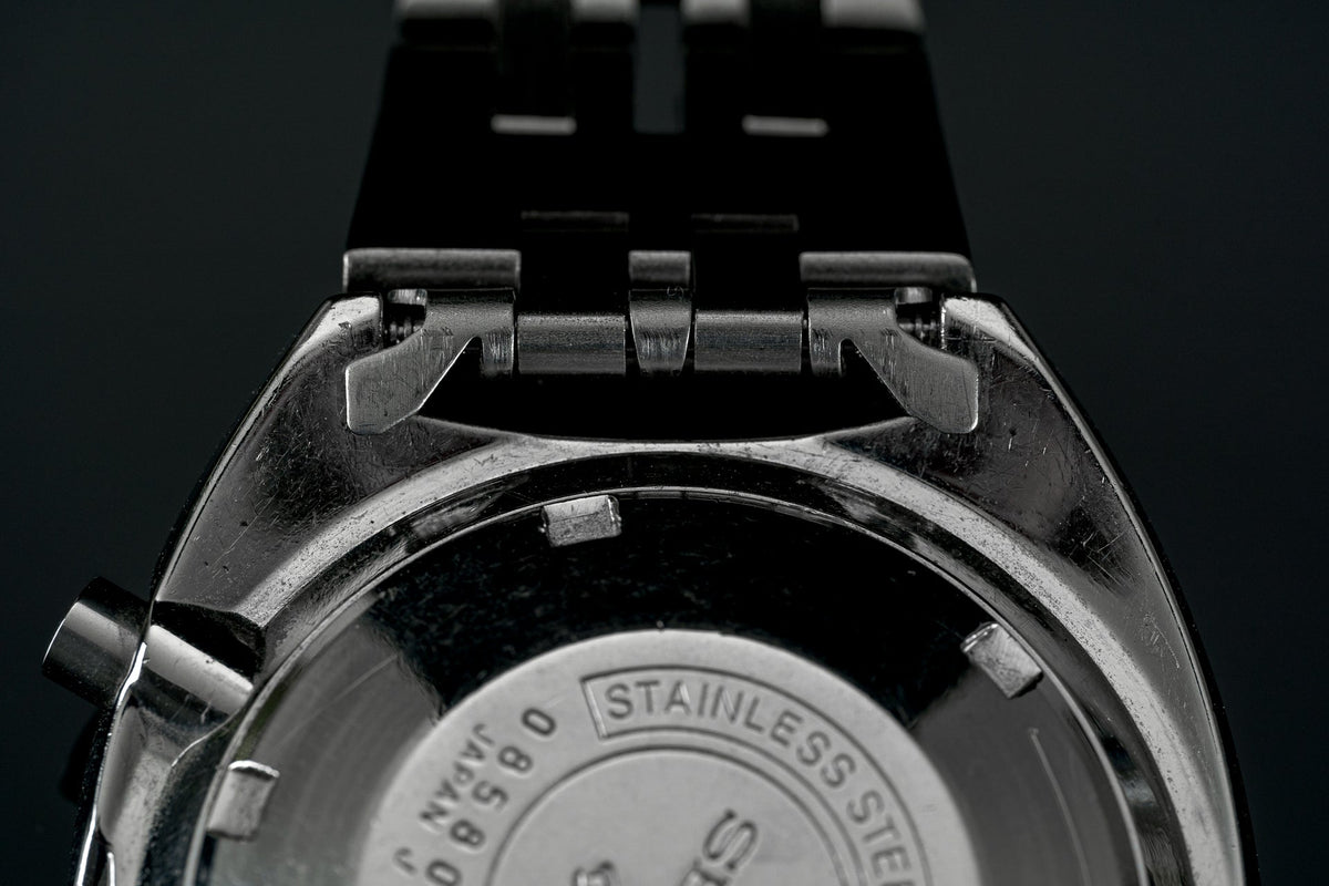 Stainless steel bracelet for Seiko 6139-600x 6139-603x Speedtimer chronograph watch with solid end links and secure clasp mechanism