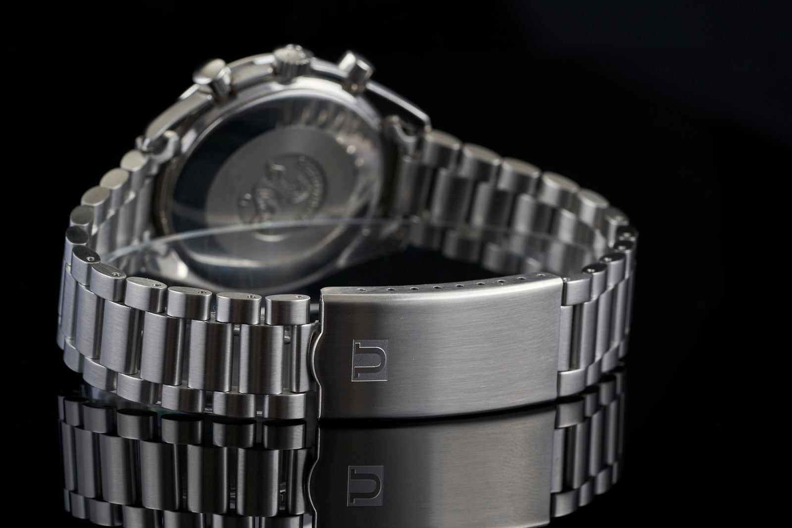 Stainless steel bracelet with polished links and brushed clasp for Omega Speedmaster Reduced watch