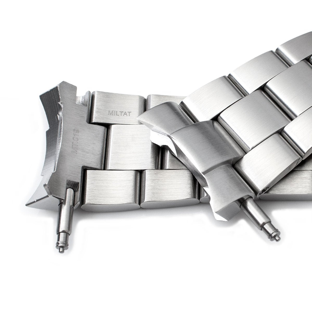 Stainless steel Super-O Boyer bracelet for Seiko SKX007 watch with solid links and secure clasp closure