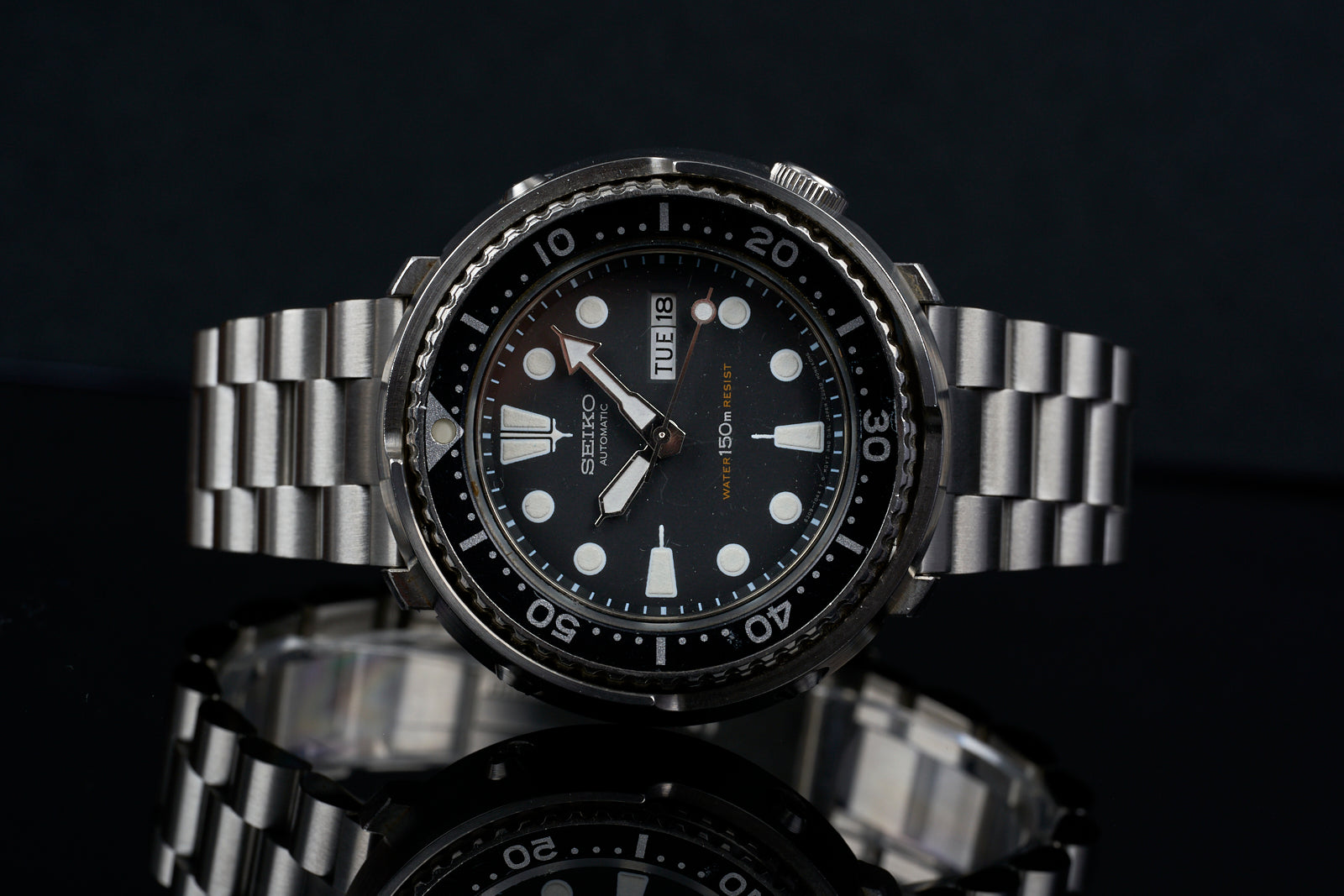 Seiko Prospex automatic diver watch with stainless steel bracelet, black dial, luminous markers and 150m water resistance