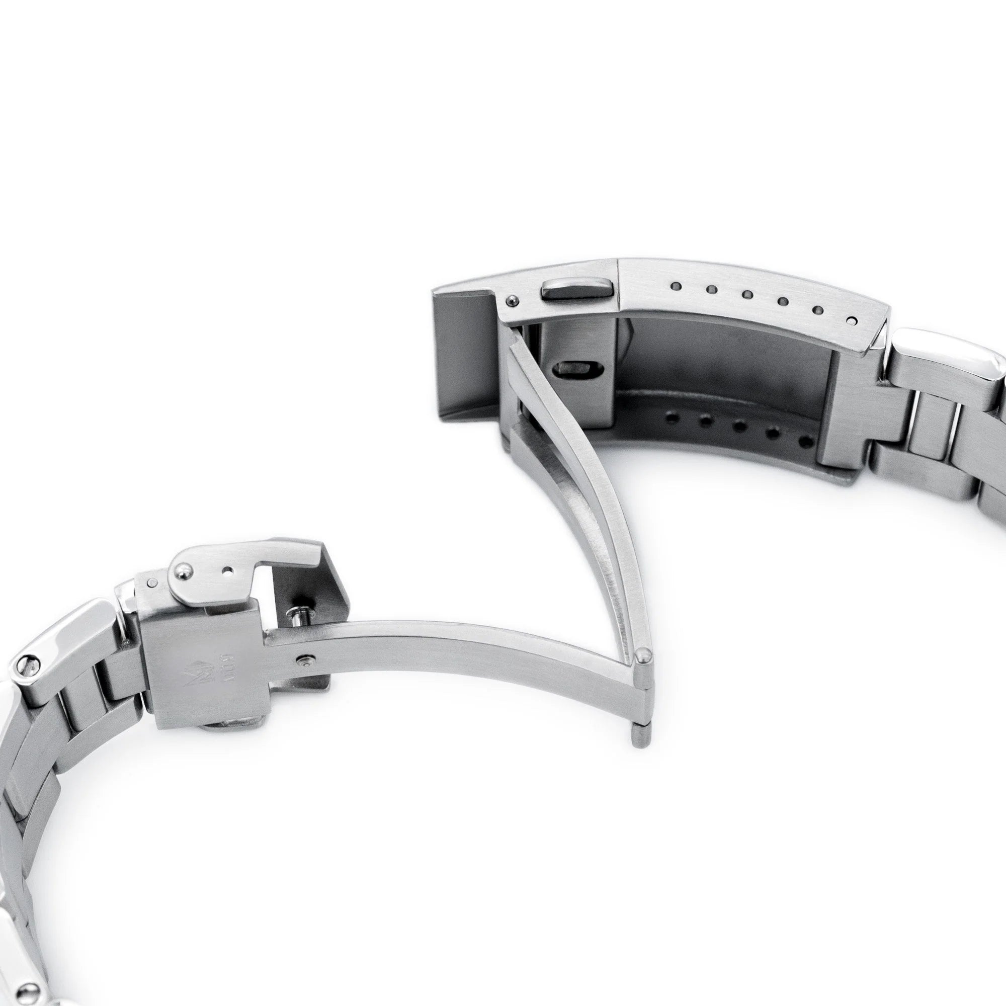 Strapcode Super Boyer stainless steel bracelet for Seiko 5 Sports 38mm with solid links and secure buckle clasp
