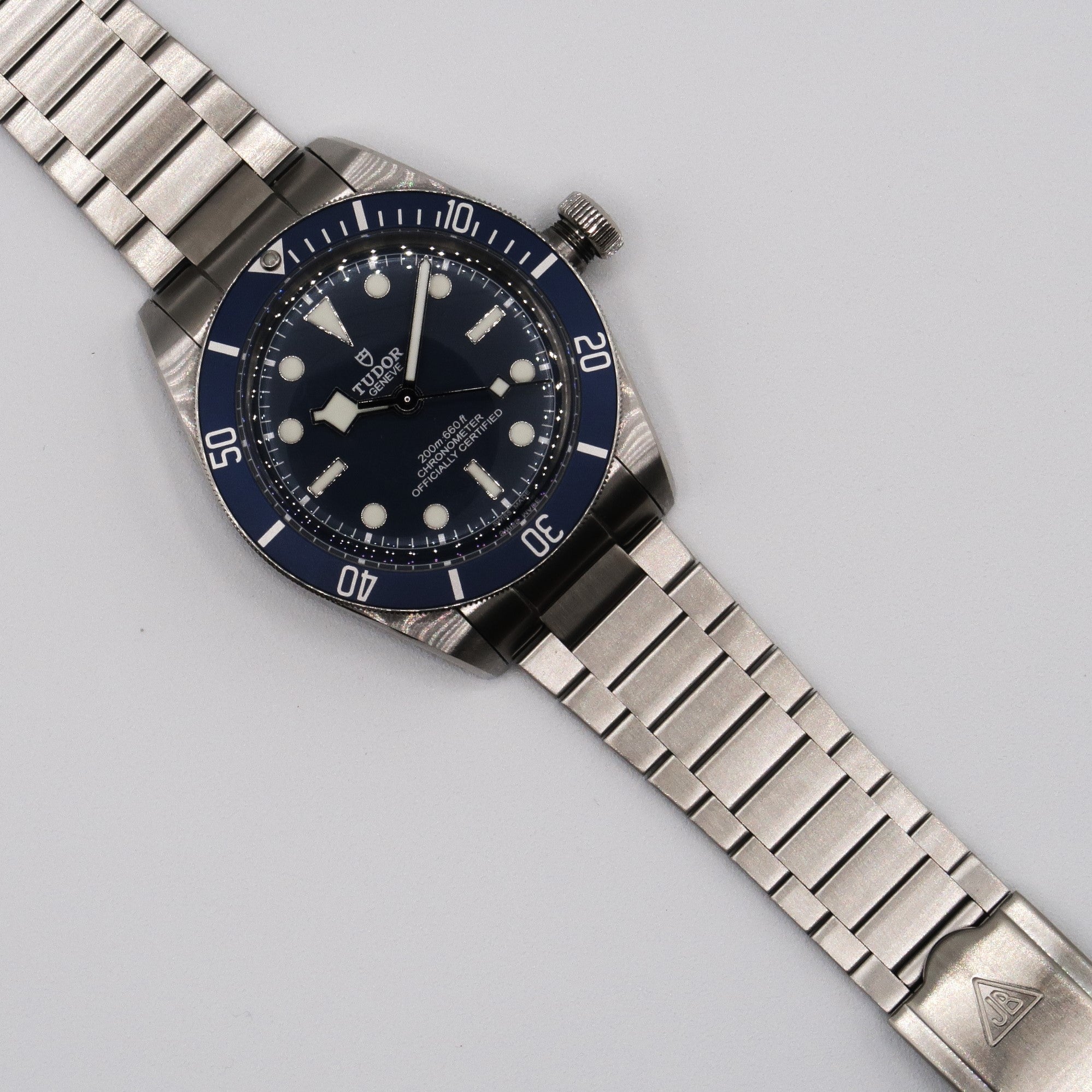 Brushed stainless steel flat link bracelet for Black Bay 58 dive watch with secure end links