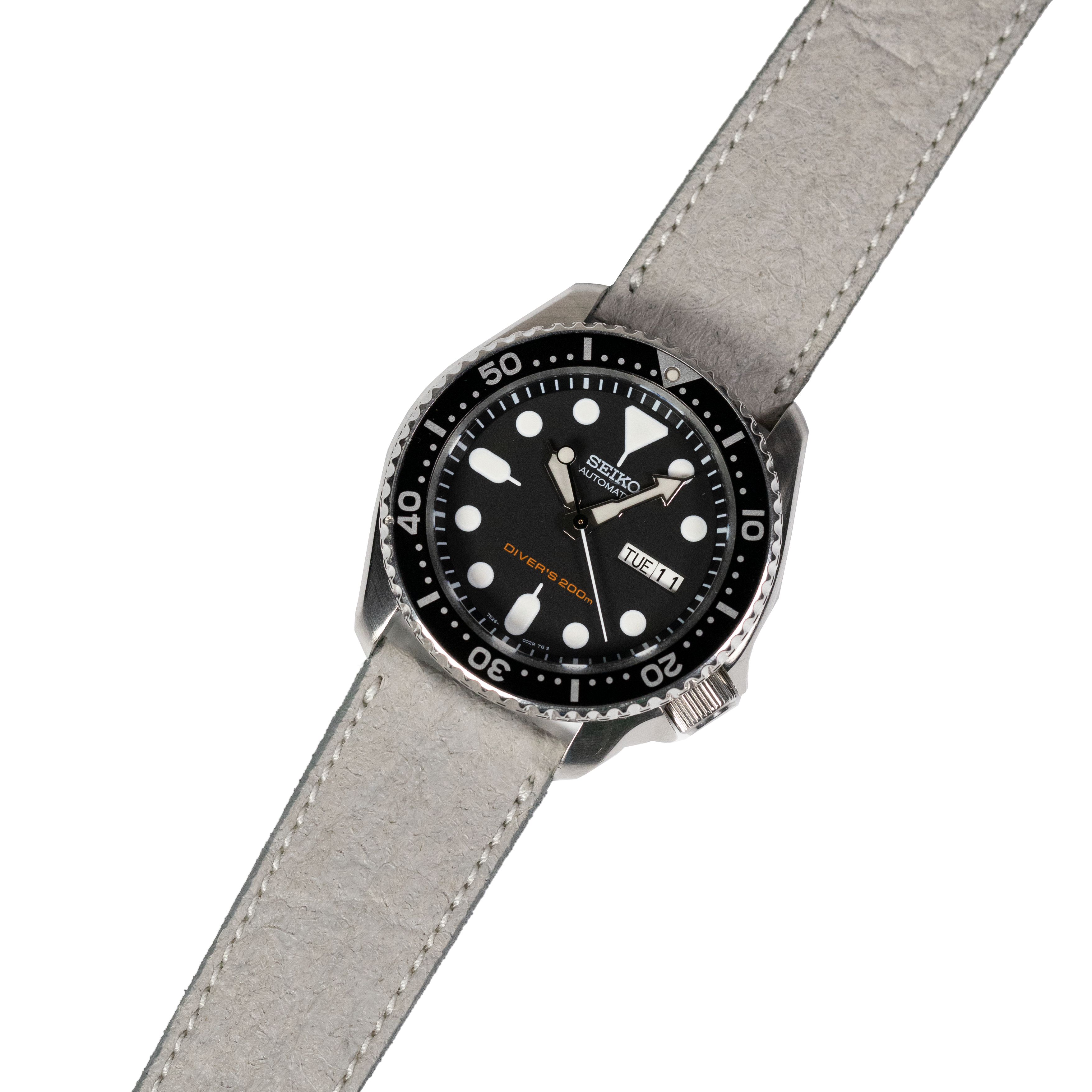 Pineapple Vegan Leather - Grey | White Stitching