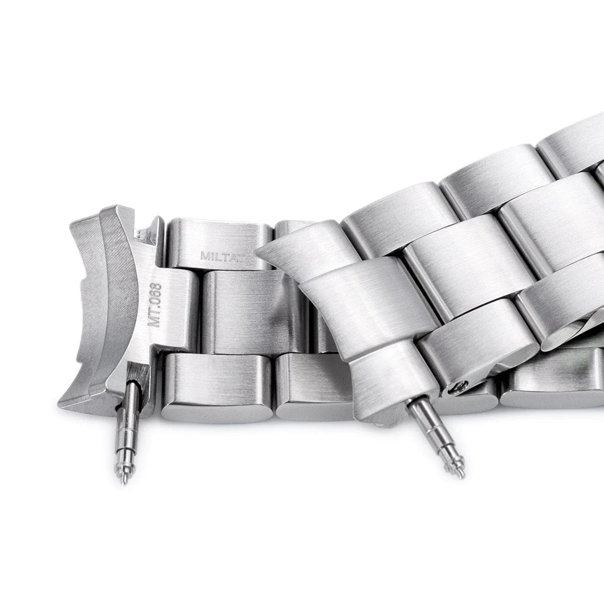 Stainless steel Super-O Boyer watch bracelet with solid links and deployment clasp for Seiko SARB033, closeup detail view