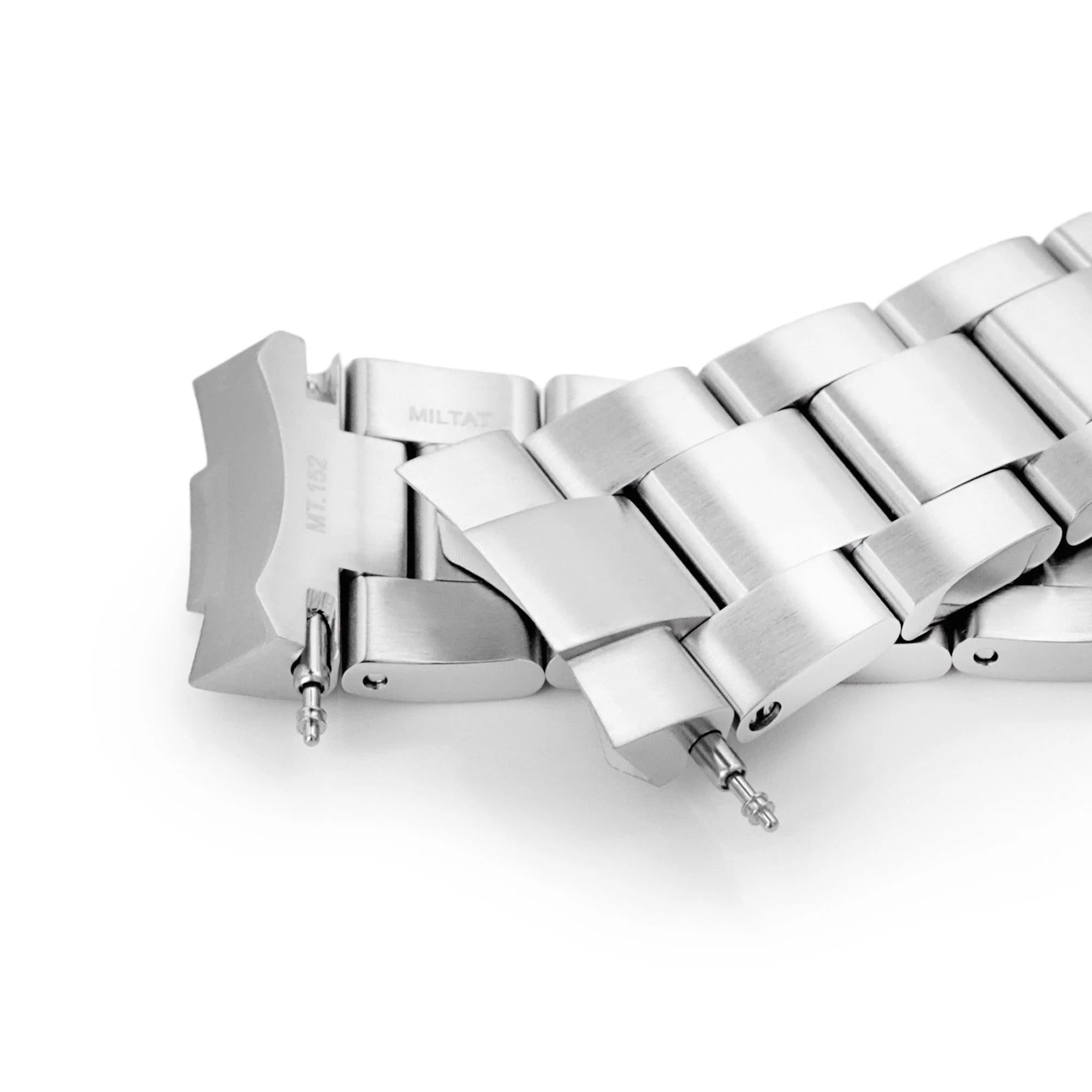 Strapcode Super-O Boyer stainless steel bracelet with solid links and secure clasp for Seiko Speedtimer SSC813 watch