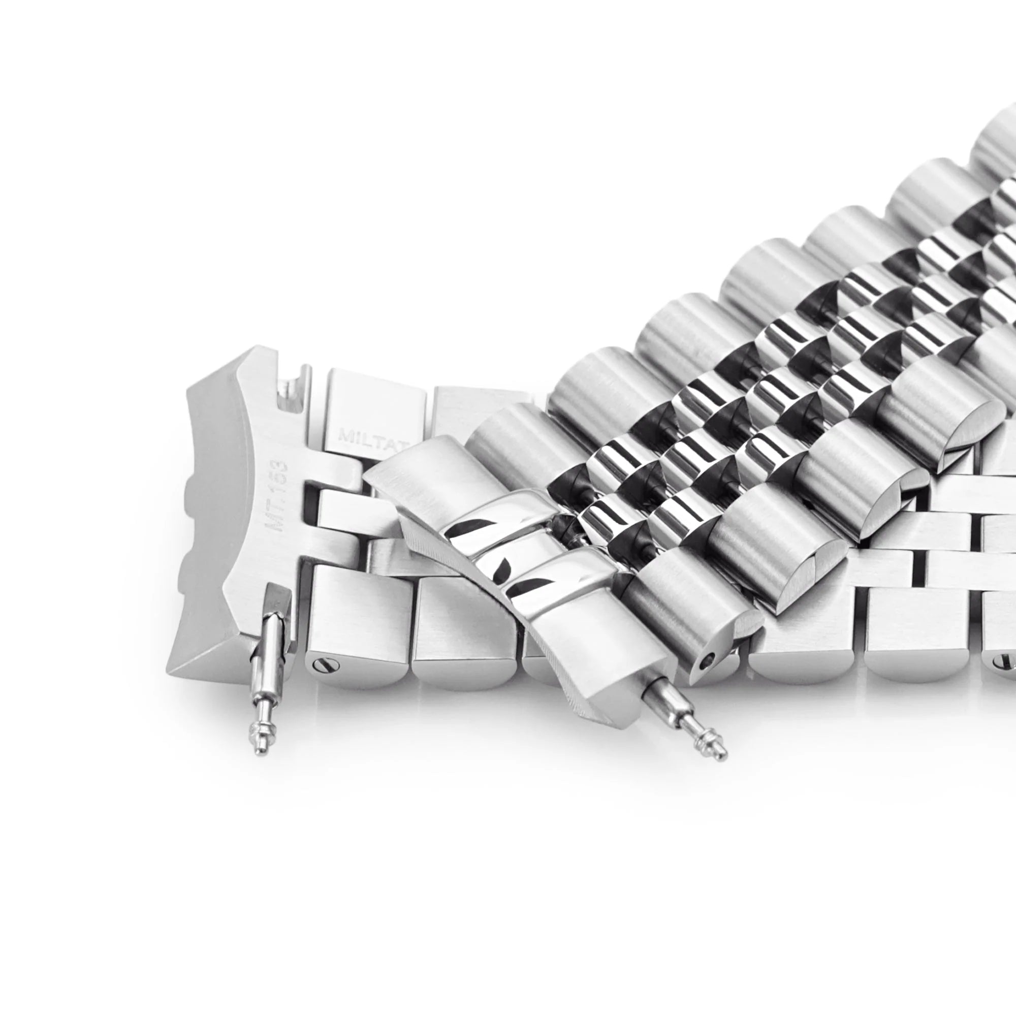 Super-JUB II stainless steel bracelet with solid end links and three-link design for Seiko Speedtimer SSC813 watch