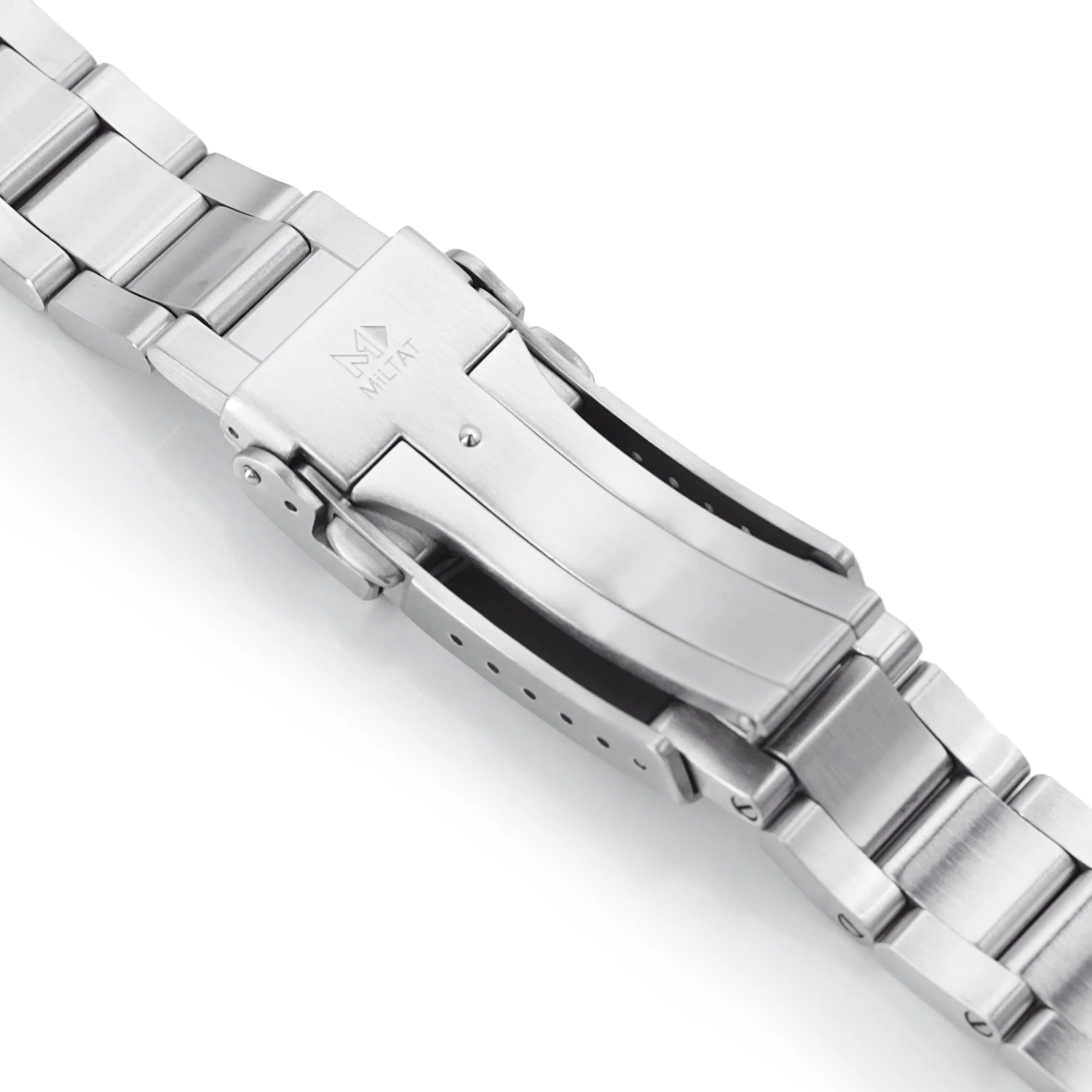 Stainless steel Super-O Boyer bracelet with solid links and push-button clasp for Seiko Baby MarineMaster MM200 watch
