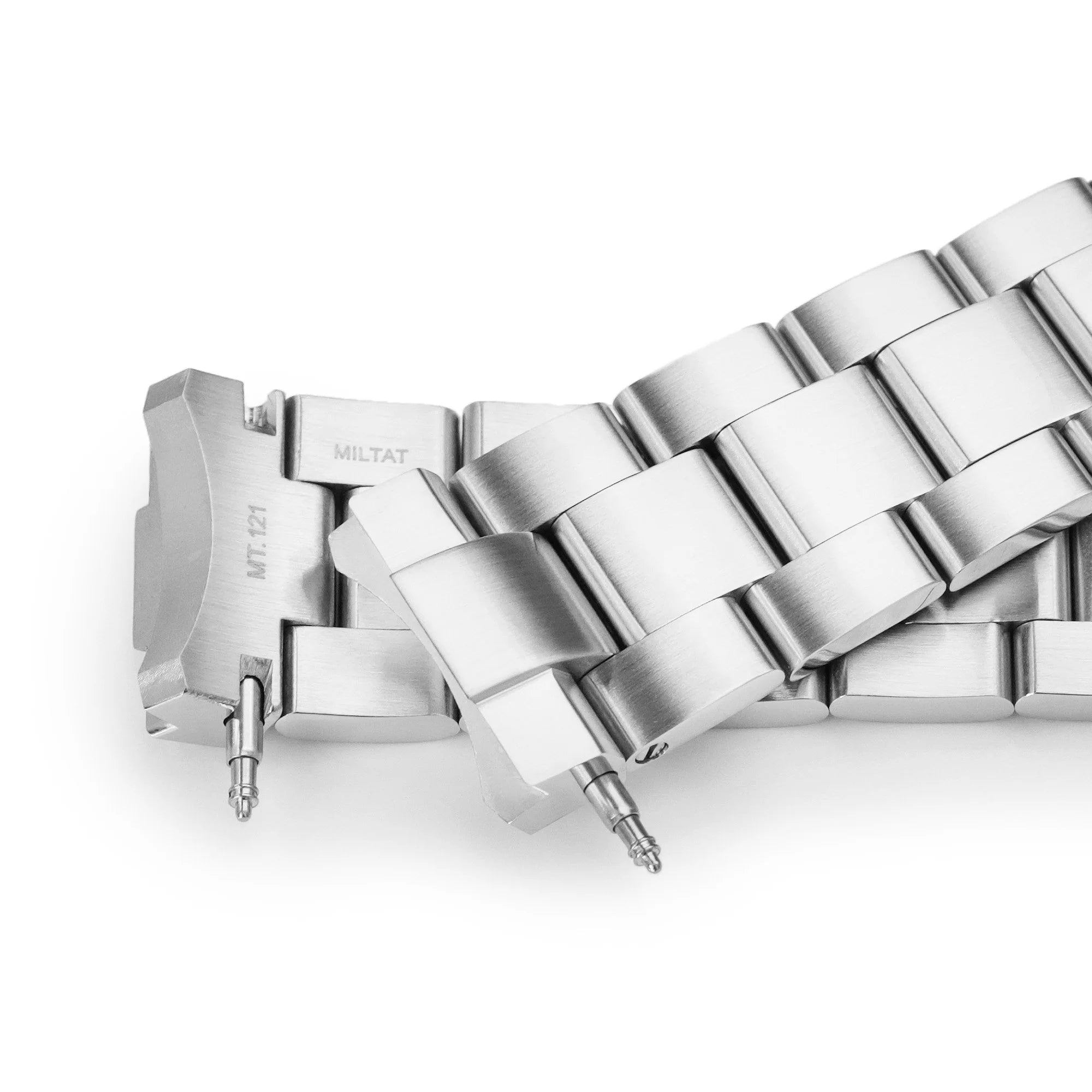 Stainless steel Super-O Boyer bracelet with polished and brushed links for Seiko SPB143 63MAS watch