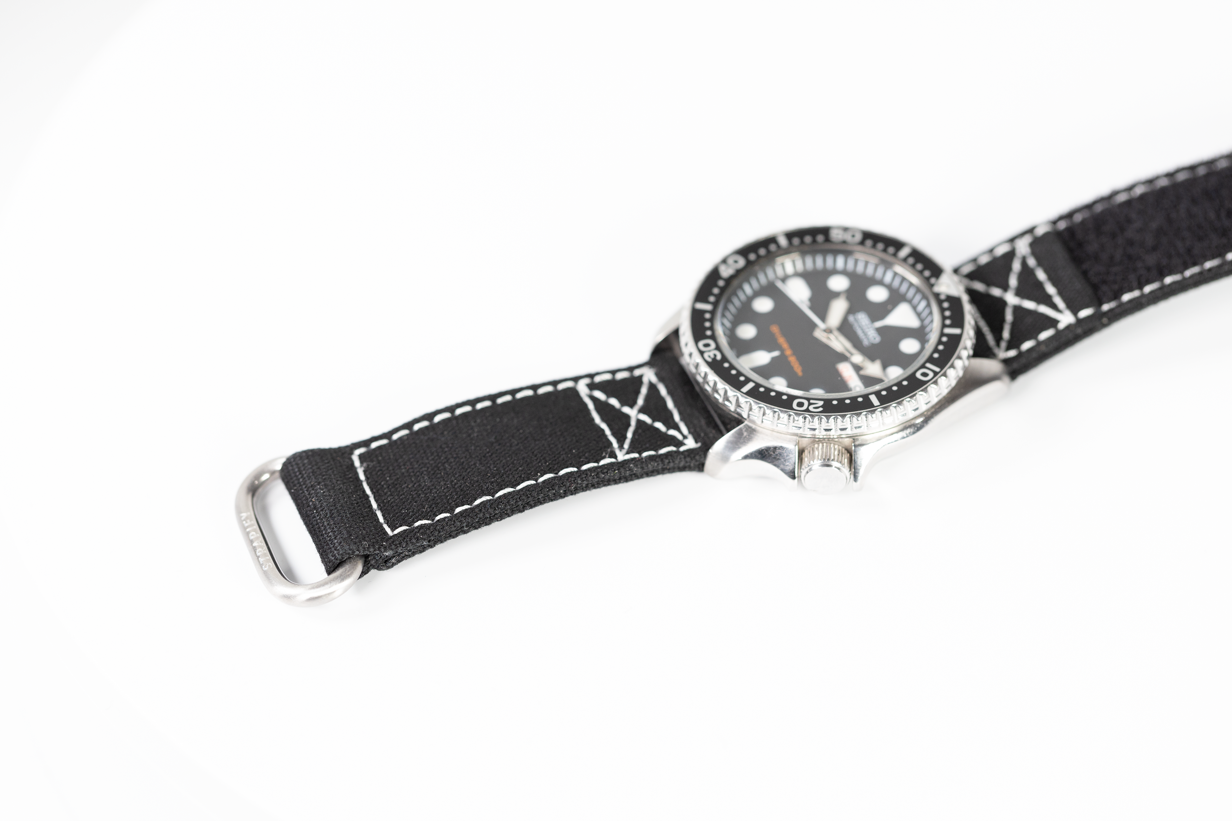 [Tissot Prx 40] Military Velcro - Black/White