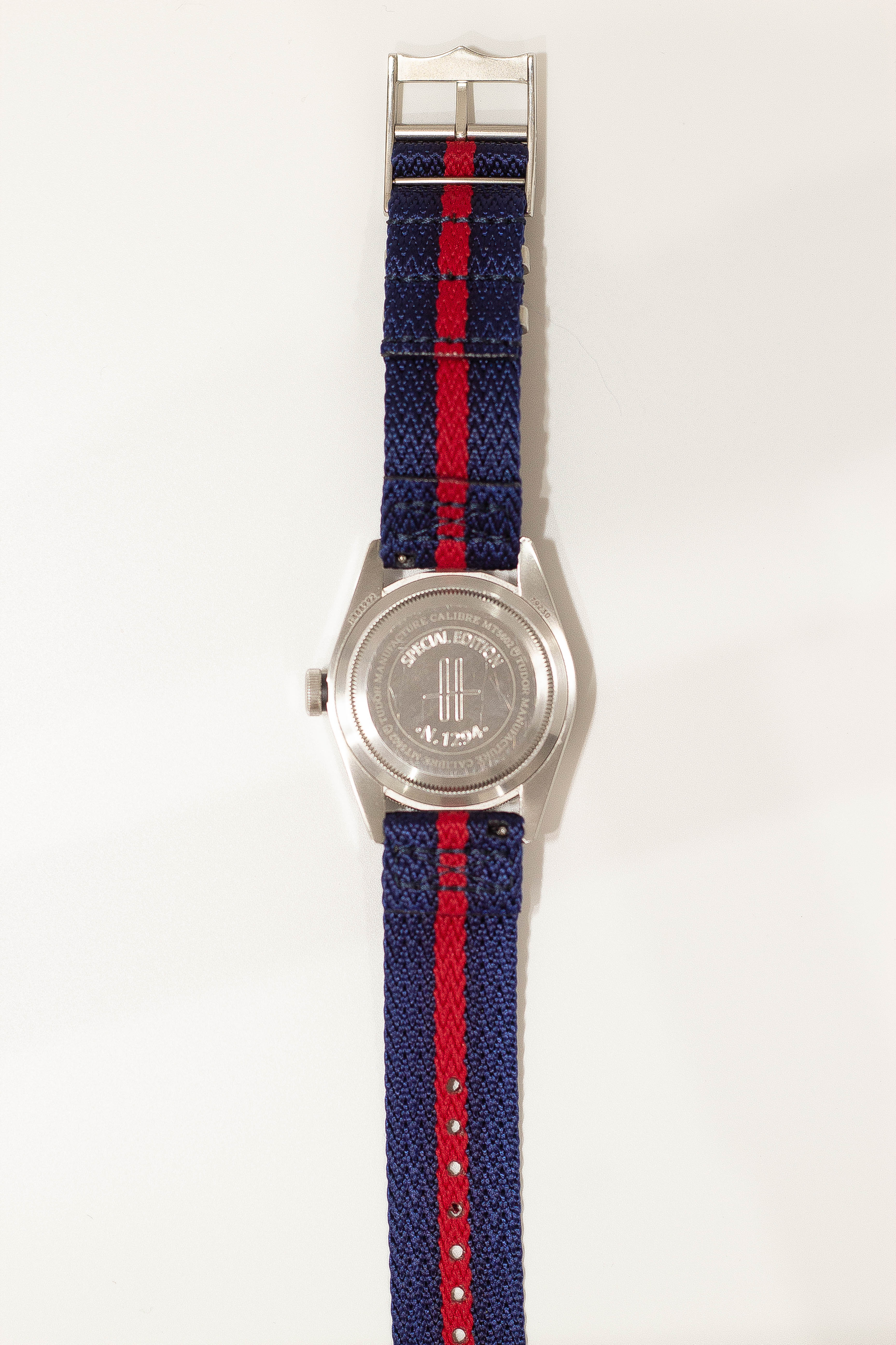 [Tissot Prx 40] Sharktooth Militex - Blue / Red