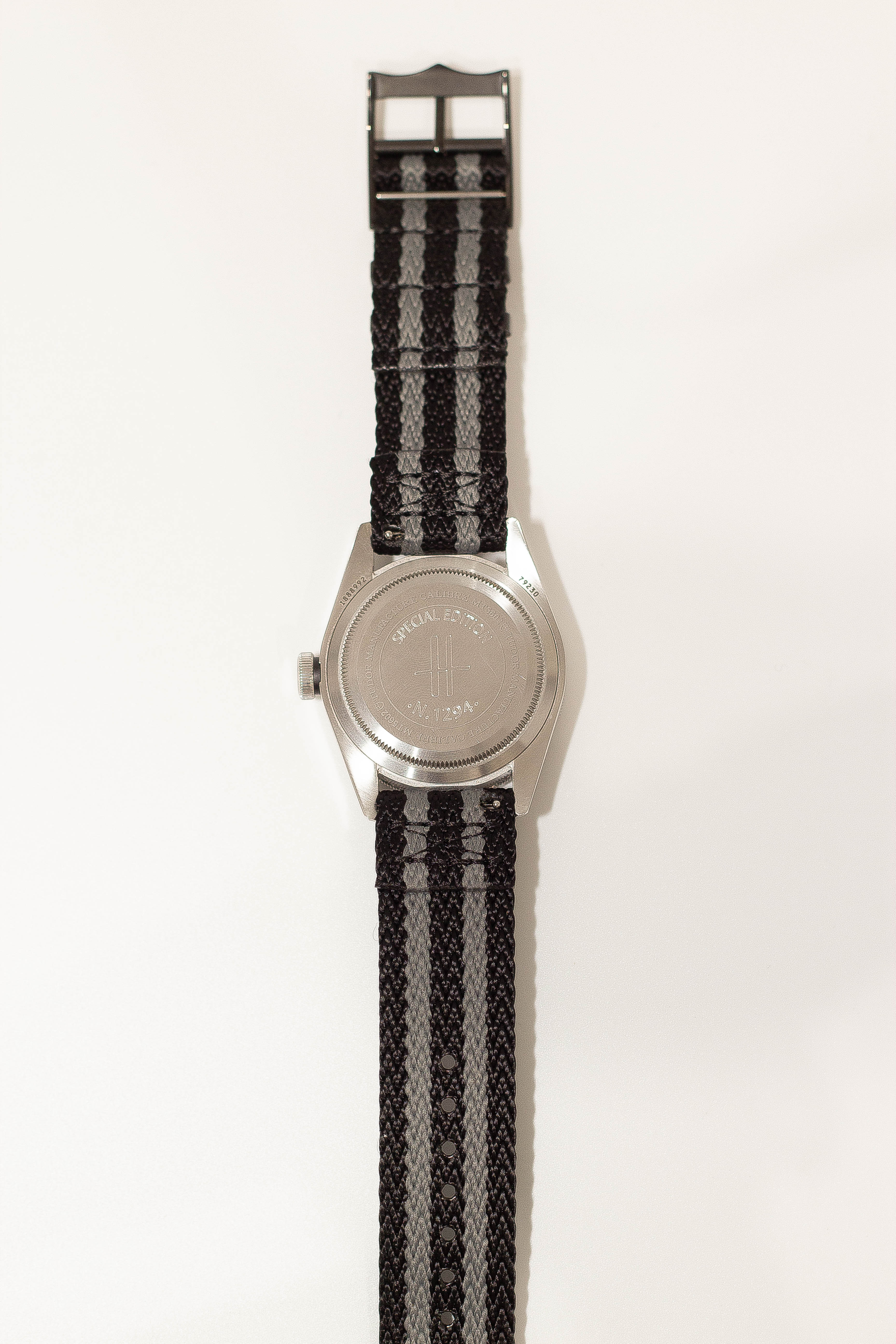 [Tissot Prx 40] Sharktooth Militex - Stealth Bond (Black/Grey) [Black Hardware]