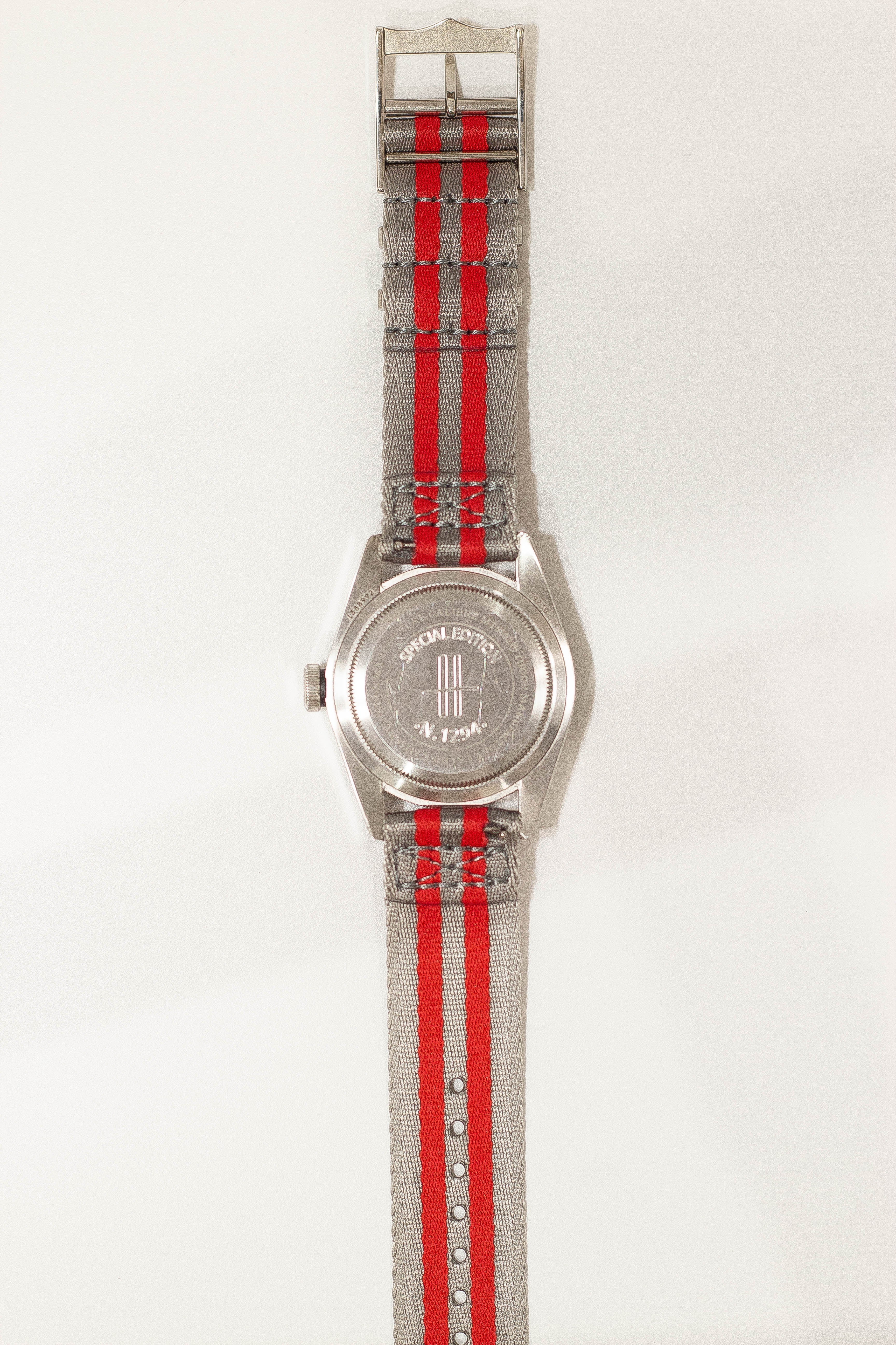 [Tissot Prx 40] Ultra Militex - Grey / Red