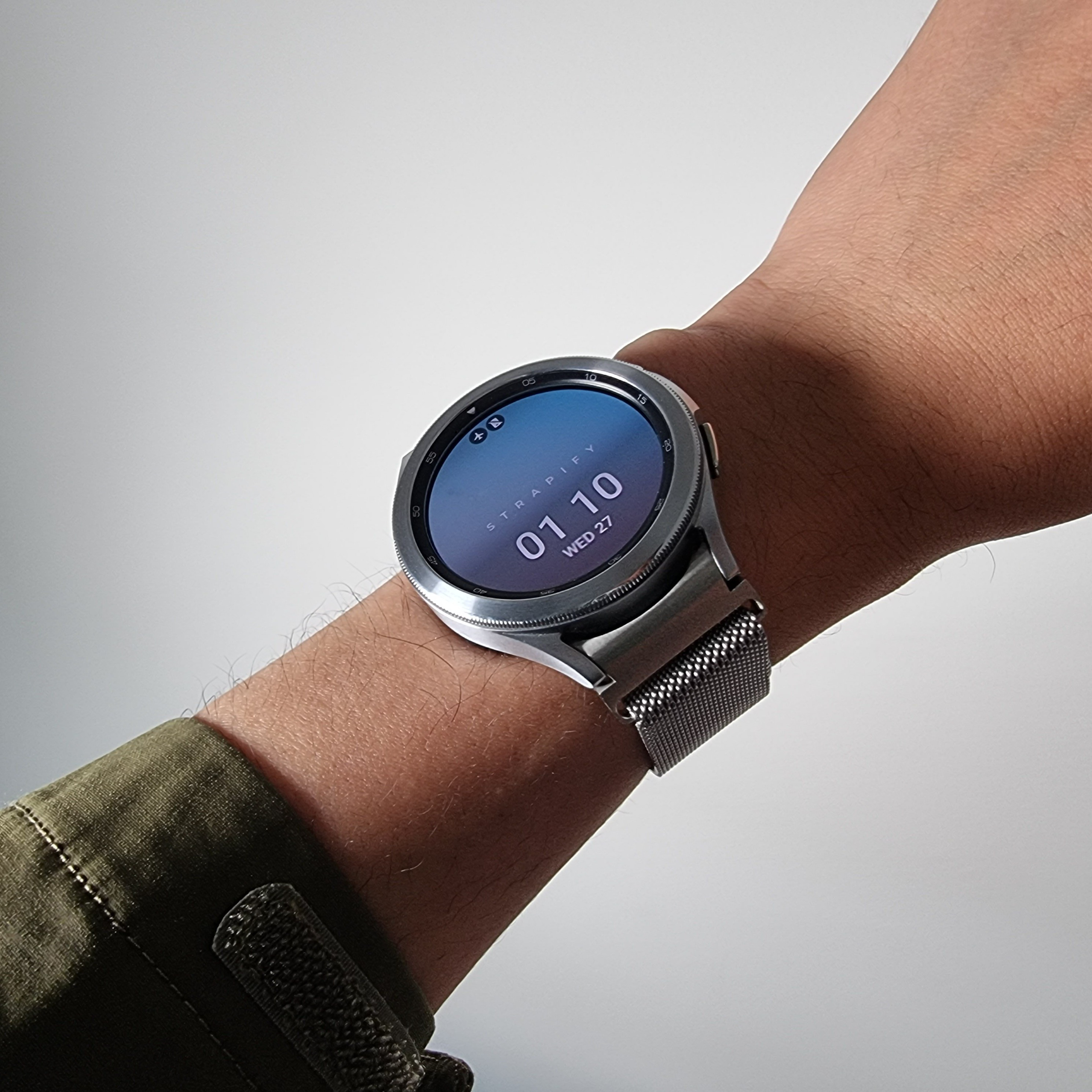 [Galaxy Watch 4, 5 & 6] Fitted Milanese - Silver