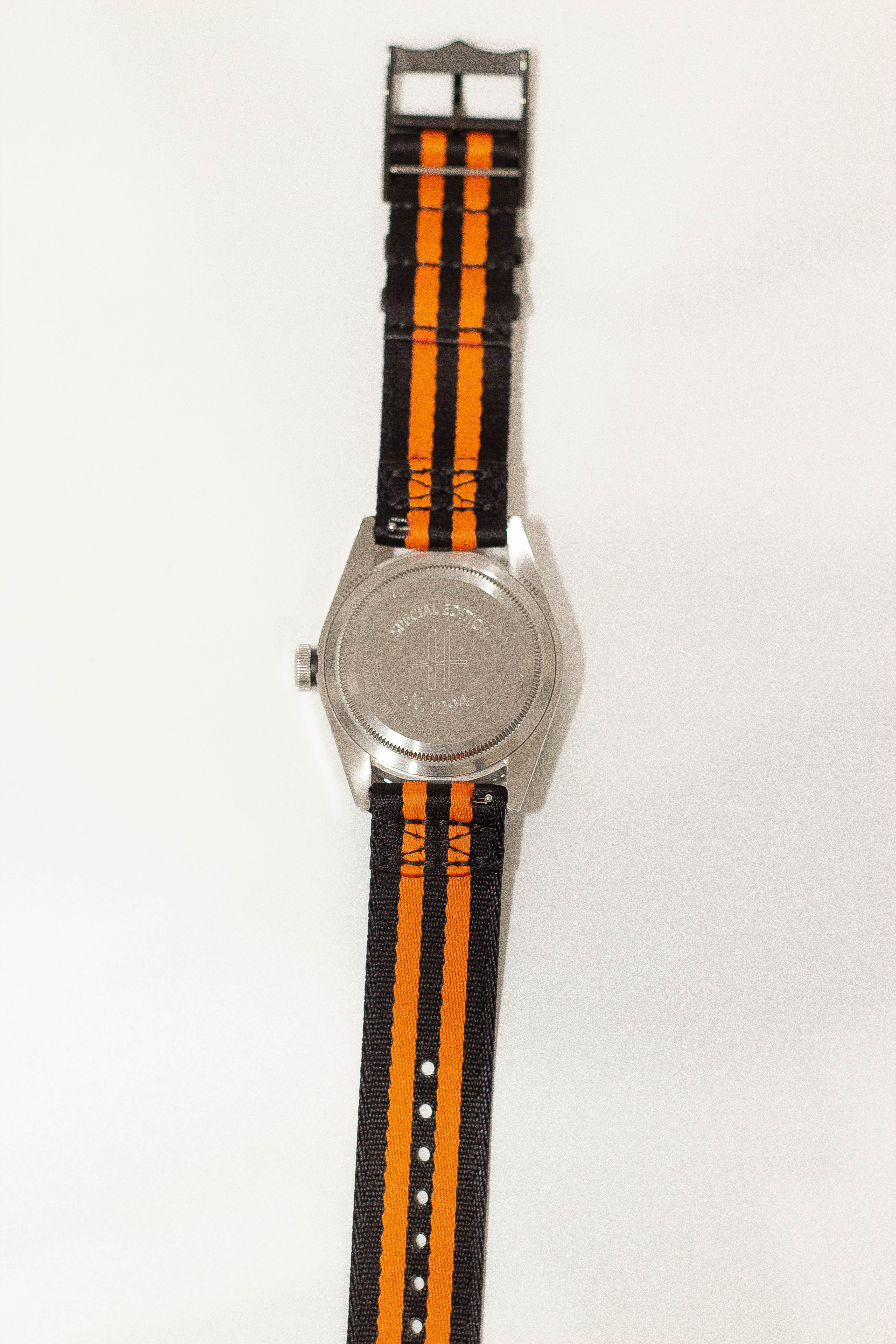 [Quick Release] Ultra NATO - Stealth Black / Orange [Black Hardware] - Strapify