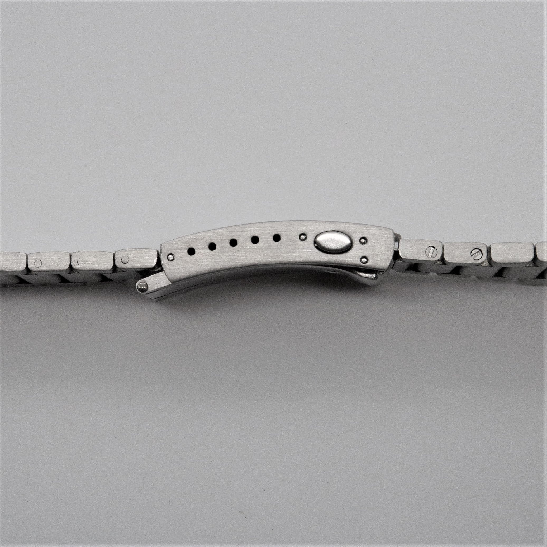 [Forstner] Contemporary Flat Link Bracelet for post-2018 Omega Seamaster