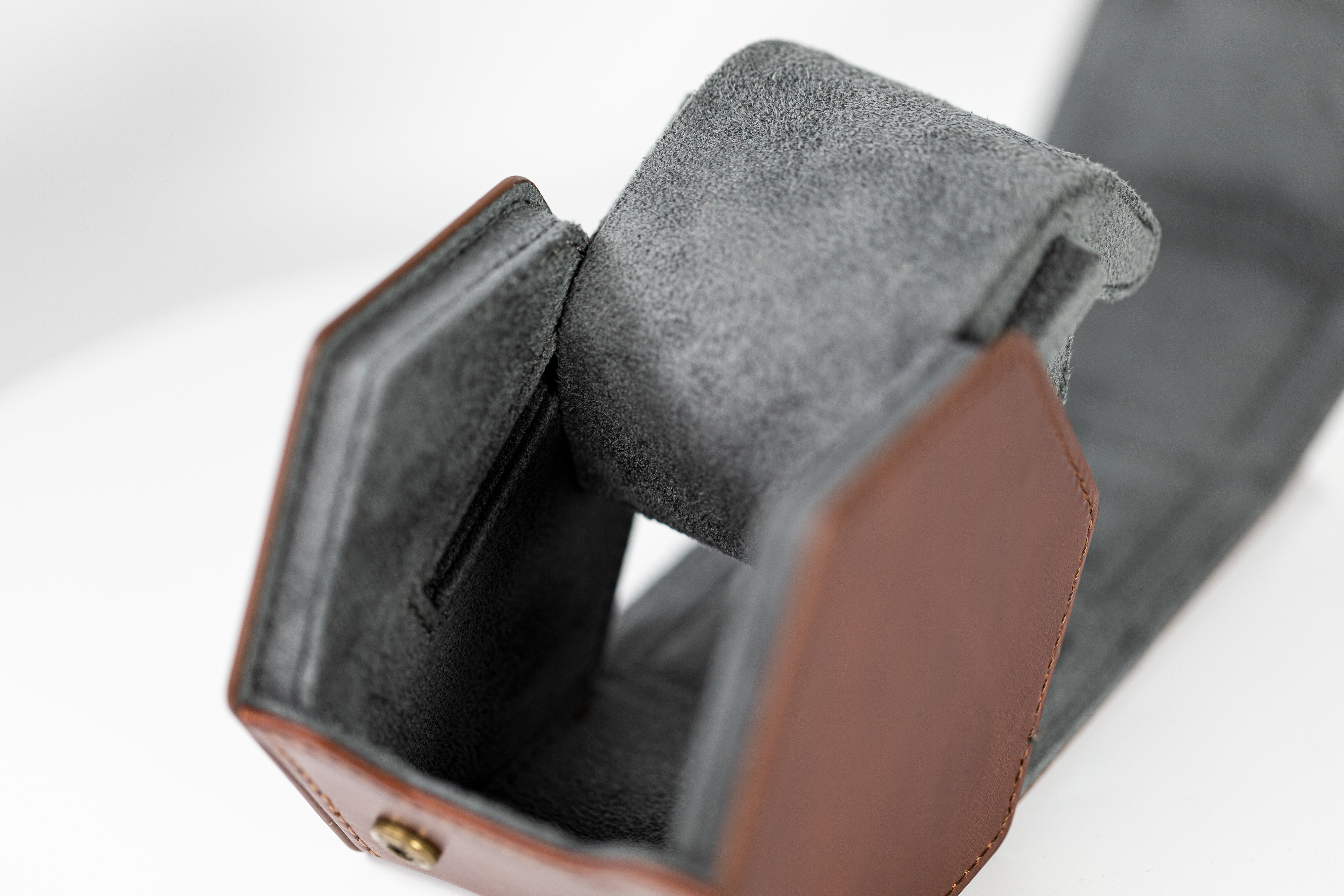 Jefferson - 1 Watch Roll - Brown Leather | Grey Interior