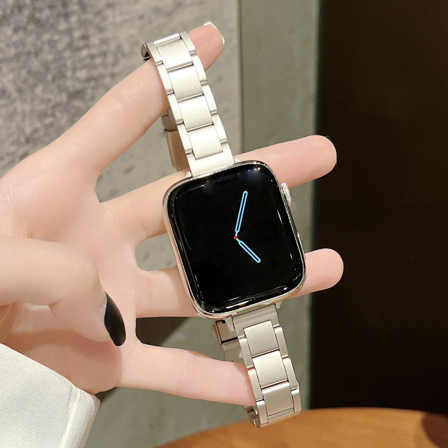 [Apple Watch] Dainty Bracelet